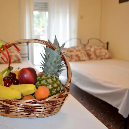 Hotel Megas Alexandros *